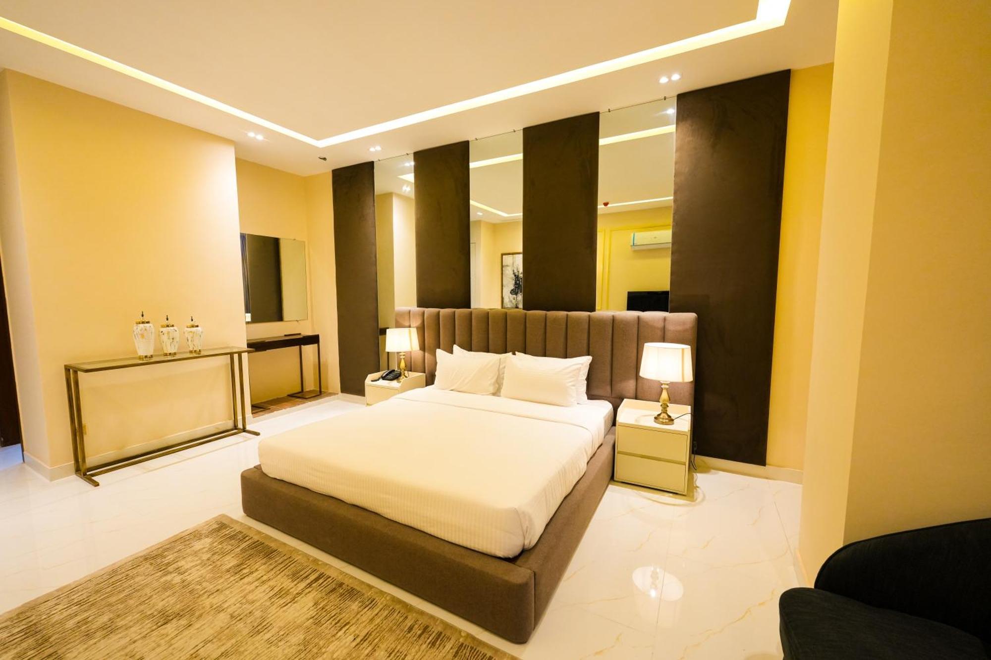 راوالبيندي Pavilion Suites - Premium Aparthotel In Bahria Town المظهر الخارجي الصورة